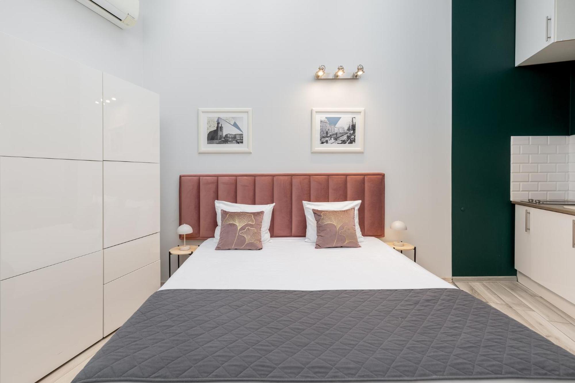 Miodowa Boutique Residence Krasków Eksteriør bilde